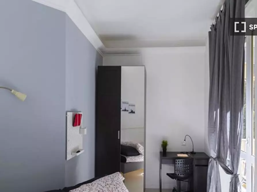 Immagine 2 di Camera condivisa in affitto  in Via Cadibona a Milano
