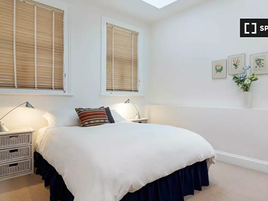 Immagine 6 di Appartamento in affitto  in Rosslyn Hill a Camden Town