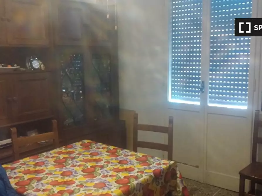 Immagine 3 di Camera condivisa in affitto  in Via Jacopo di Paolo a Bologna