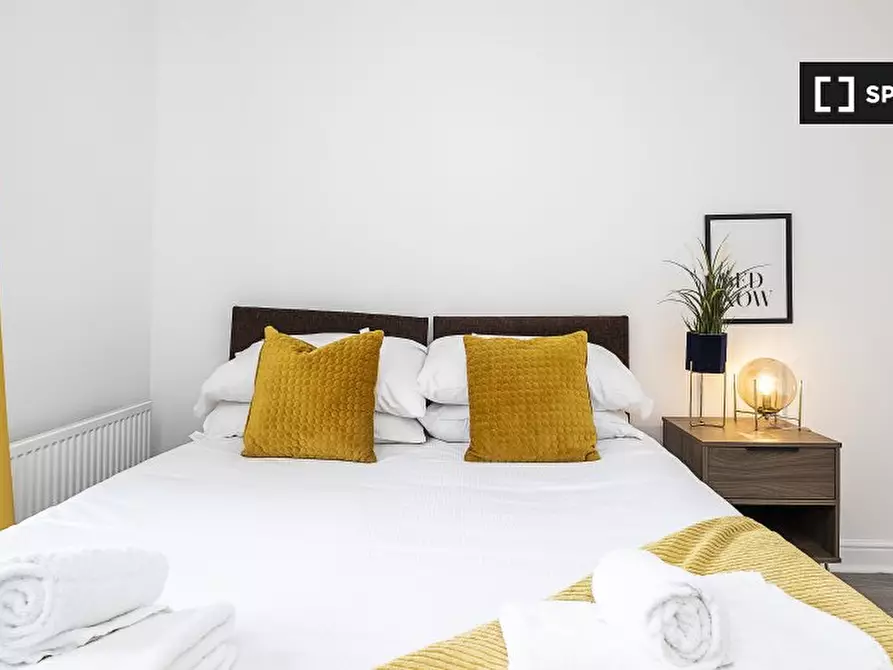 Immagine 16 di Appartamento in affitto  in Innerd Court a Croydon