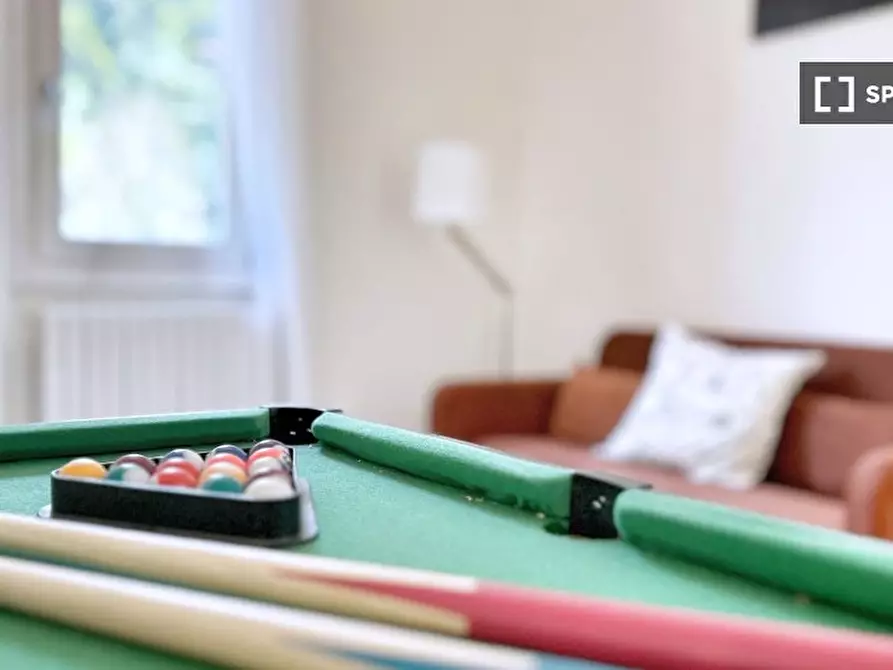 Immagine 1 di Ufficio in affitto  in Via dei Colli a Bologna