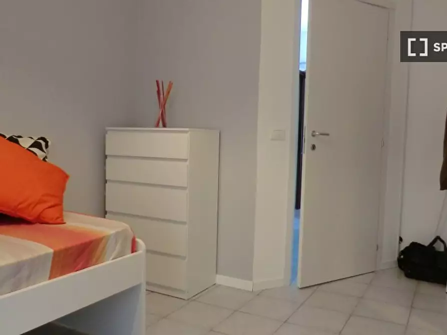 Immagine 4 di Camera condivisa in affitto  in Via Pio X a Padova