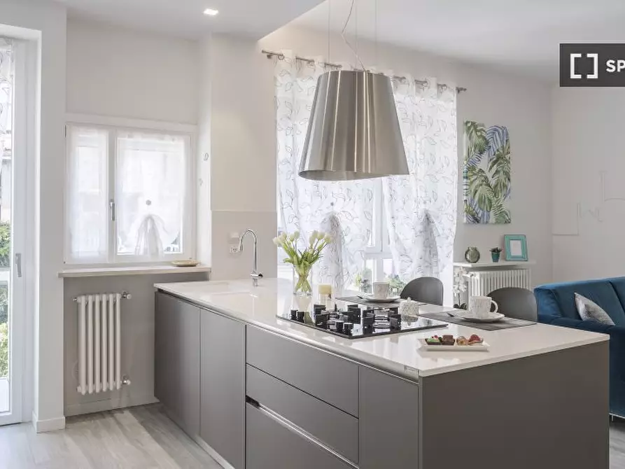 Immagine 1 di Appartamento in affitto  in Via Carlo Farini a Milano