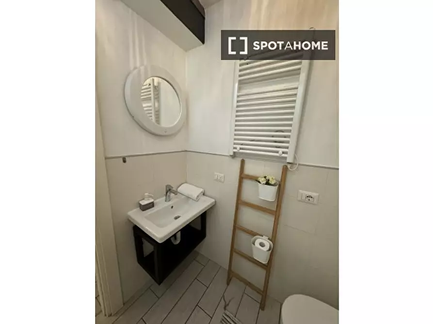 Immagine 17 di Ufficio in affitto  in Viale Belfiore a Firenze