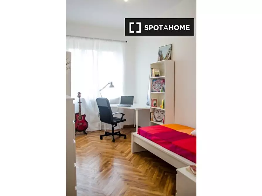 Immagine 2 di Camera condivisa in affitto  in Via Sant'Agostino a Torino
