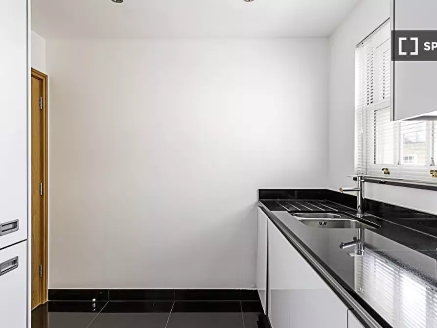 Immagine 15 di Appartamento in affitto  in Durweston Street a Paddington