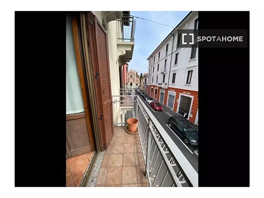 Immagine 4 di Appartamento in affitto  in Via Monte Peralba a Milano