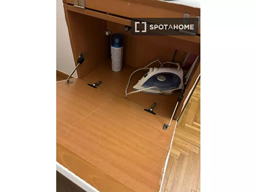 Immagine 19 di Camera condivisa in affitto  in Via Punta Licosa, 20156 Milano MI, Italy a Milano