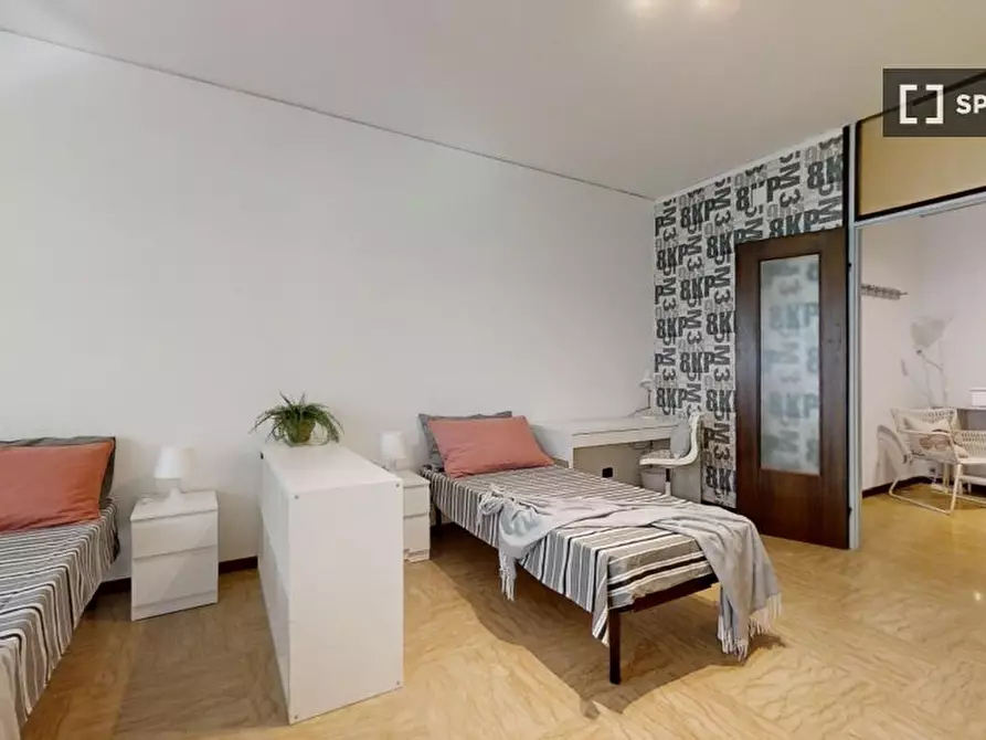 Immagine 4 di Camera condivisa in affitto  in VIA L. Ariosto a Padova