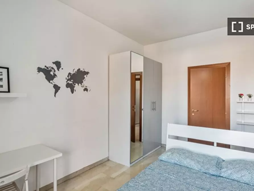 Immagine 18 di Camera condivisa in affitto  in Via Orti a Milano