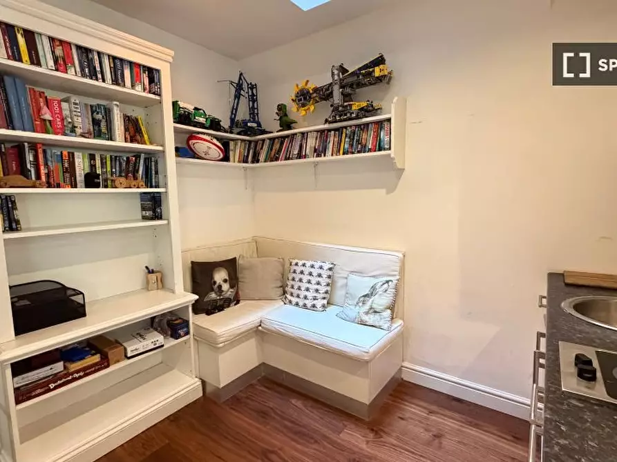 Immagine 4 di Appartamento in affitto  in Altenburg Gardens a Wandsworth