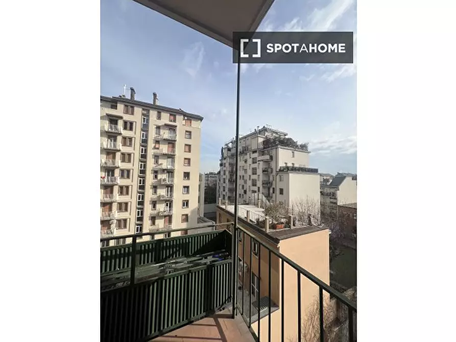 Immagine 9 di Camera condivisa in affitto  in Via Baldo degli Ubaldi a Milano