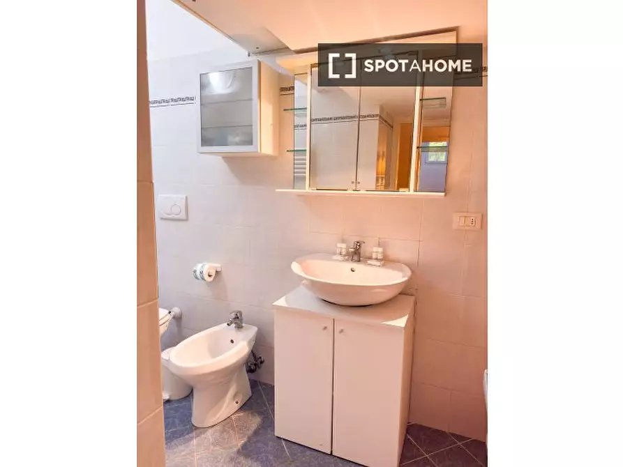 Immagine 8 di Ufficio in affitto  in Via Francesco Cilea a Firenze