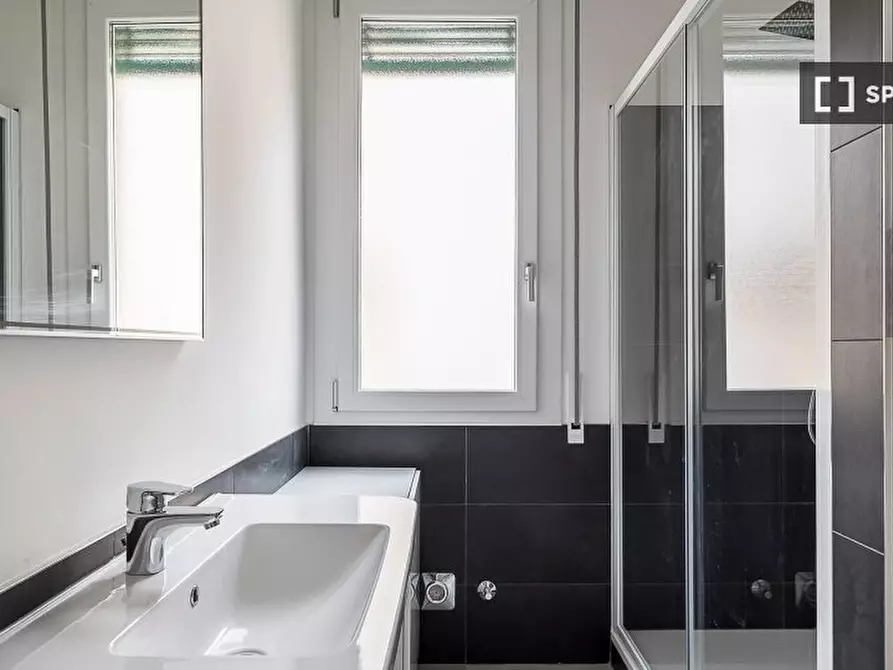 Immagine 19 di Appartamento in affitto  in Via Giovanni Lorenzo Bernini a Bologna