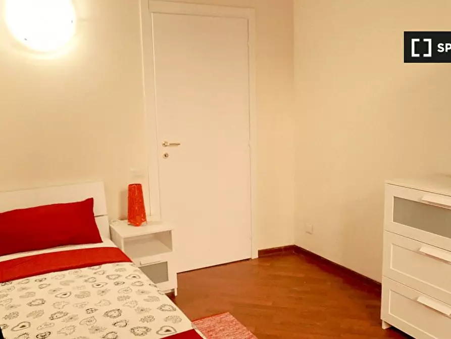 Immagine 6 di Camera condivisa in affitto  in Via dell' Oriuolo a Firenze