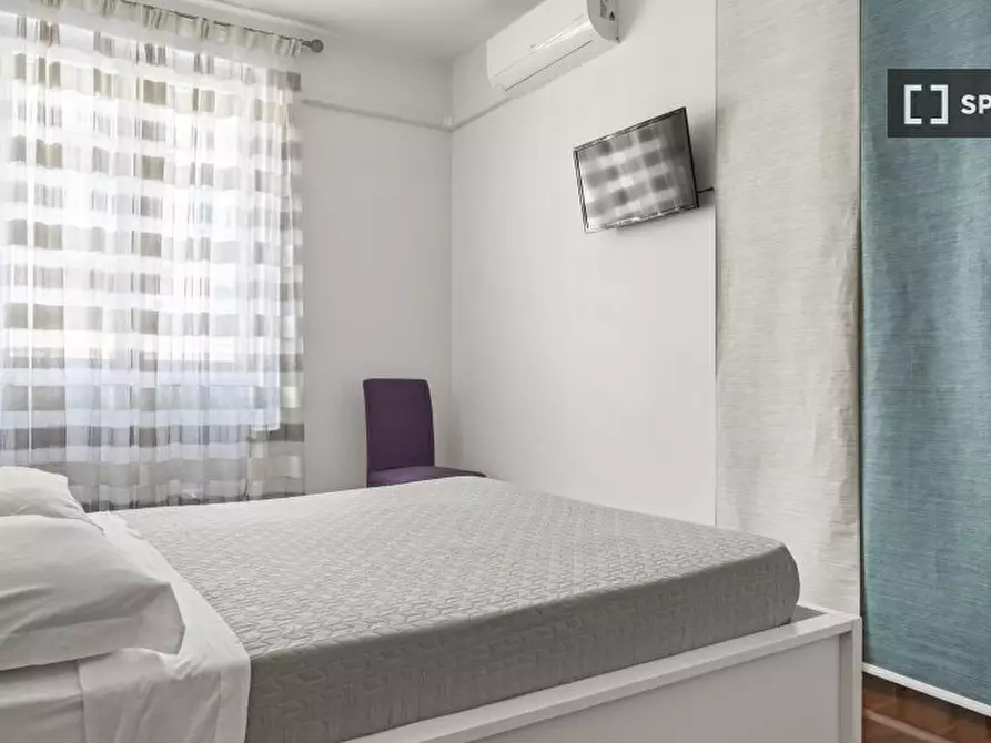 Immagine 8 di Appartamento in affitto  in Via Santa Maria Ausiliatrice a Roma