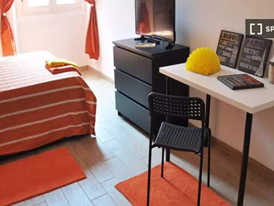 Immagine 6 di Camera condivisa in affitto  in Via Mauro Macchi a Milano