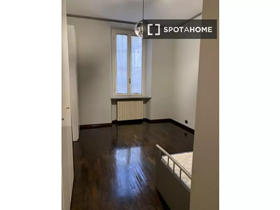 Immagine 2 di Appartamento in affitto  in Piazza Ventiquattro Maggio a Milano