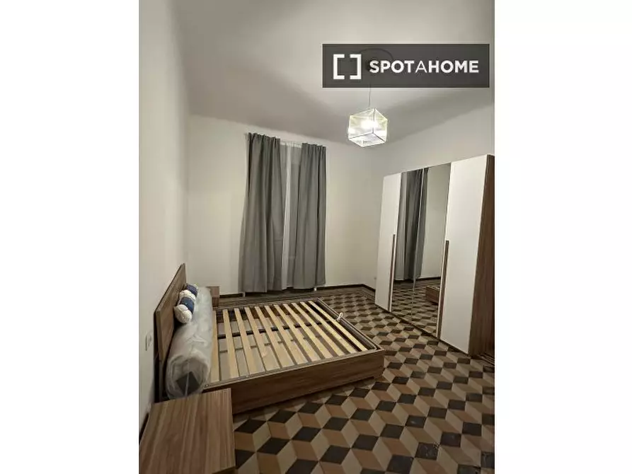 Immagine 2 di Camera condivisa in affitto  in Via Polesine a Milano