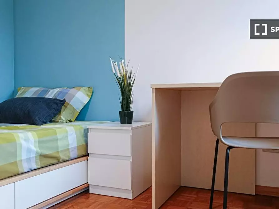 Immagine 3 di Camera condivisa in affitto  in Via San Vito a Trento