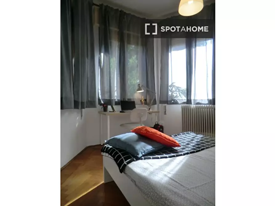 Immagine 3 di Camera condivisa in affitto  in Via Sorio a Padova