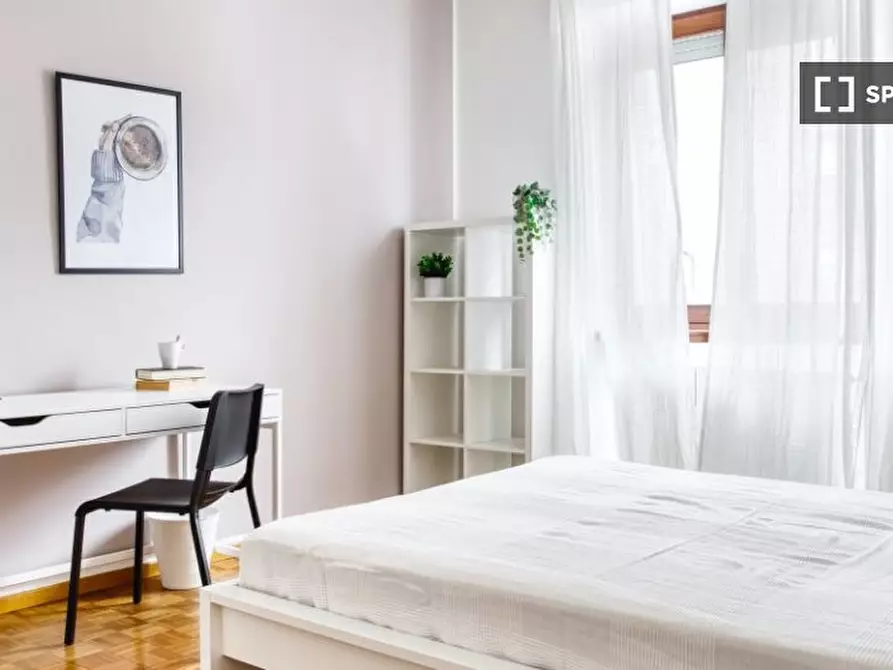 Immagine 3 di Camera condivisa in affitto  in Via Ronchi a Milano