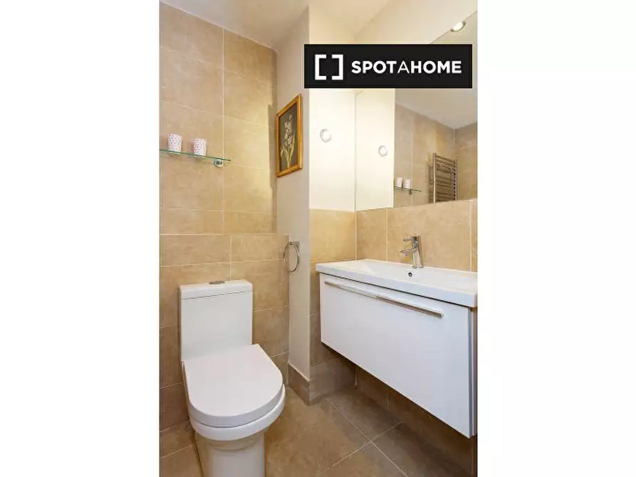 Immagine 11 di Appartamento in affitto  in Berkeley Gardens a Kensington
