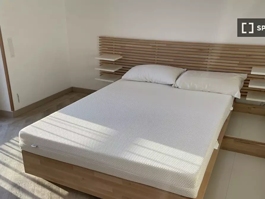 Immagine 19 di Camera condivisa in affitto  in Via Casilina a Roma