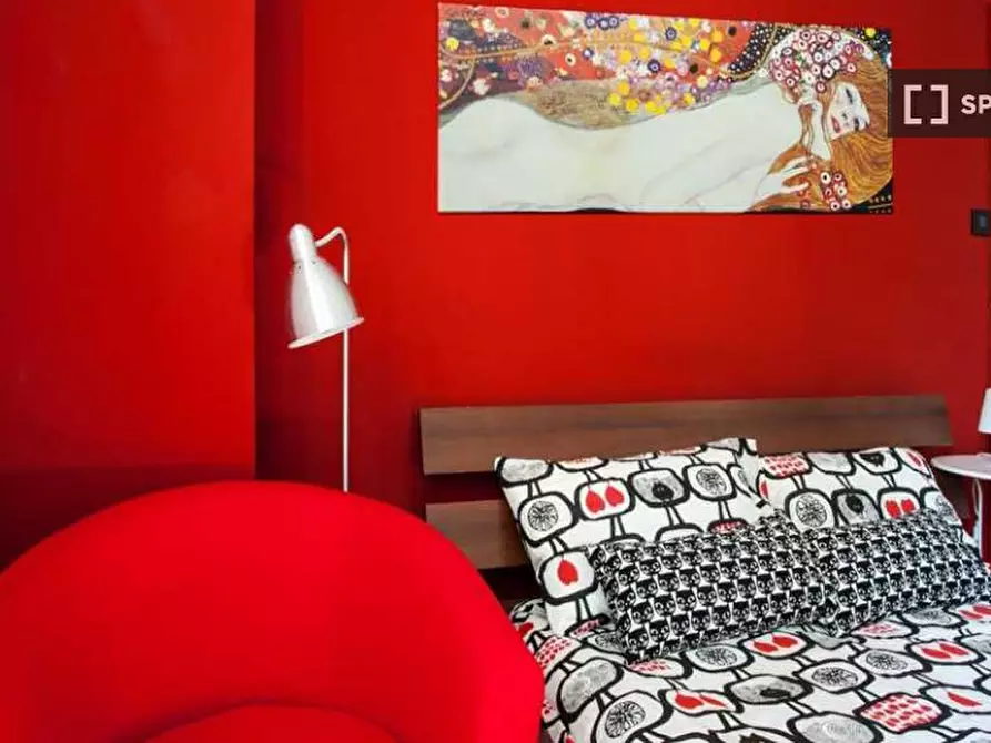 Immagine 2 di Camera condivisa in affitto  in Via Donato Creti a Bologna