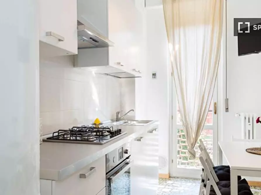 Immagine 12 di Camera condivisa in affitto  in Via Dei Mandorli Milan a Buccinasco