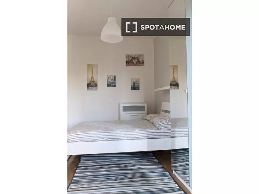 Immagine 18 di Camera condivisa in affitto  in Via Orti a Milano