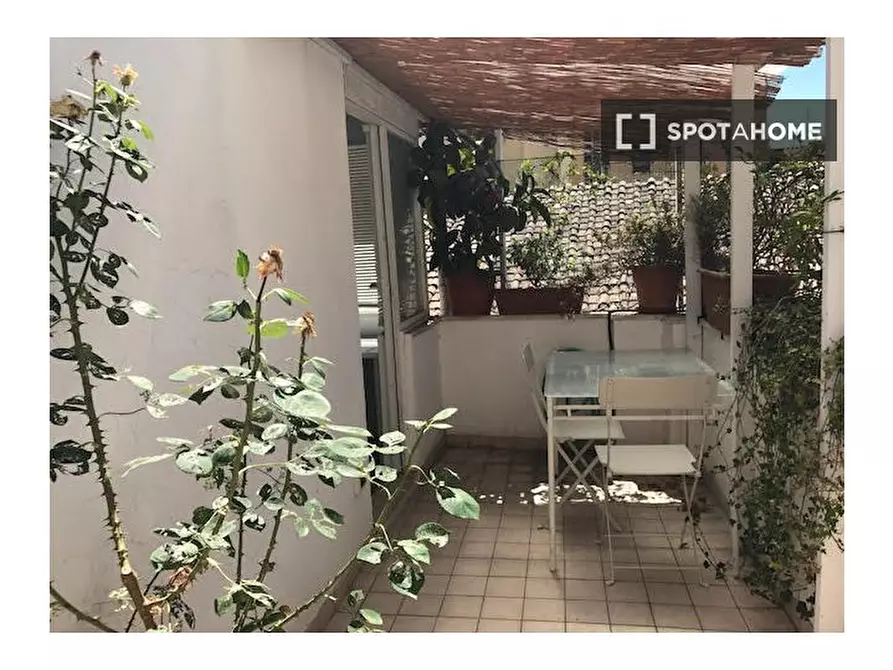 Immagine 3 di Appartamento in affitto  in Via Cavour a Roma