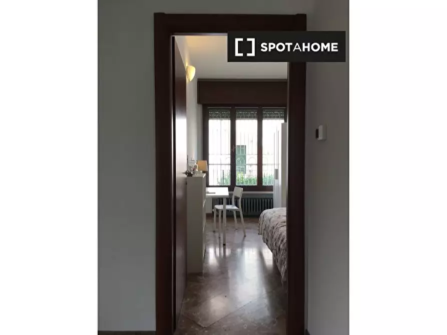 Immagine 10 di Camera condivisa in affitto  in Via Domenico Turazza a Padova