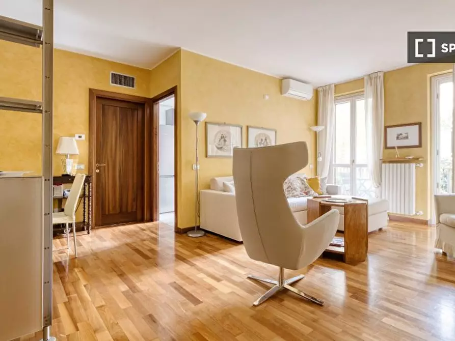 Immagine 8 di Appartamento in affitto  in Via Scaldasole a Milano