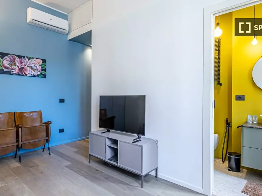 Immagine 17 di Appartamento in affitto  in Via Gressoney a Milano