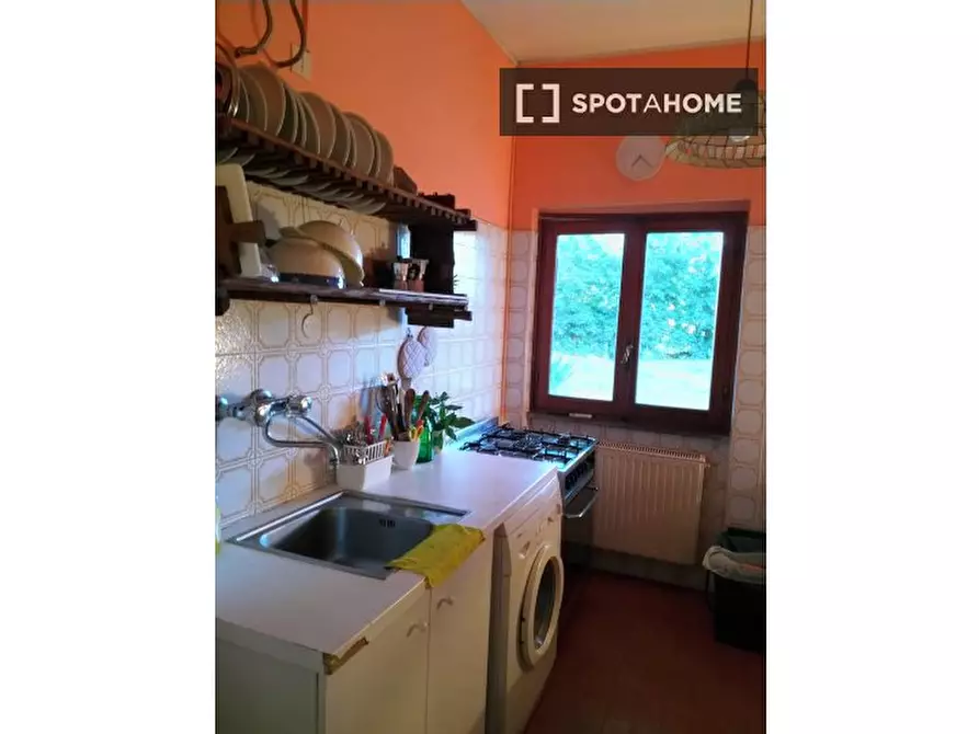 Immagine 4 di Camera condivisa in affitto  in Via delle Carrozze a Rocca Priora