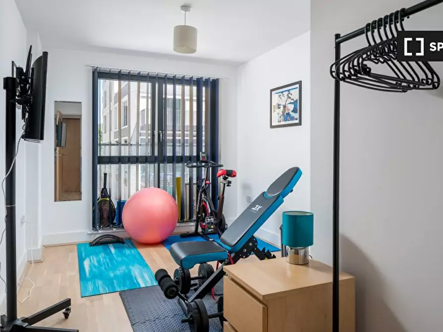 Immagine 10 di Appartamento in affitto  in Knightley Walk a Wandsworth