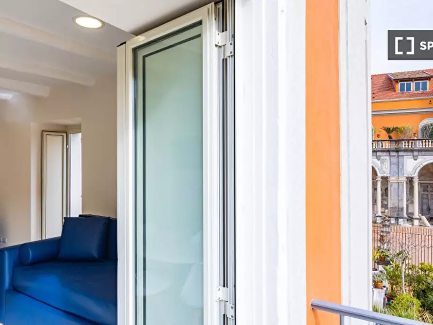 Immagine 16 di Appartamento in affitto  in Via Maddaloni a Napoli