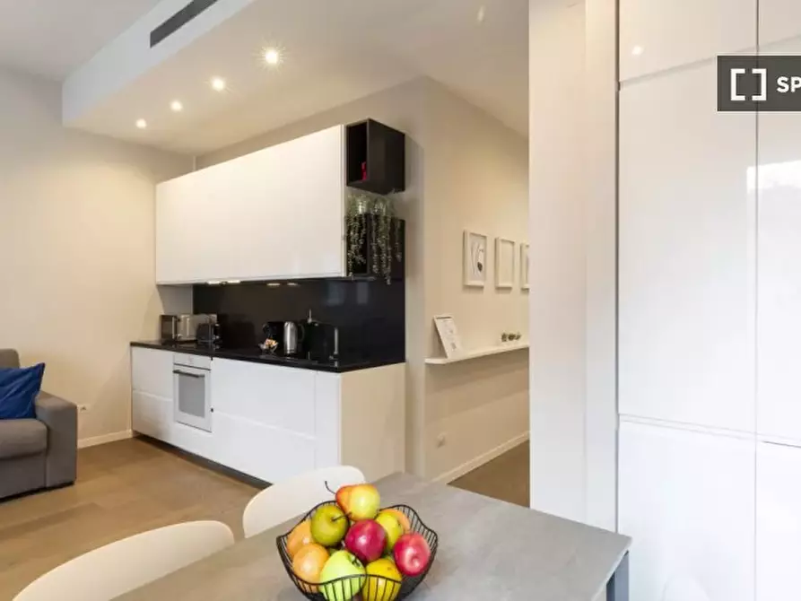 Immagine 14 di Appartamento in affitto  in Via della Moscova a Milano