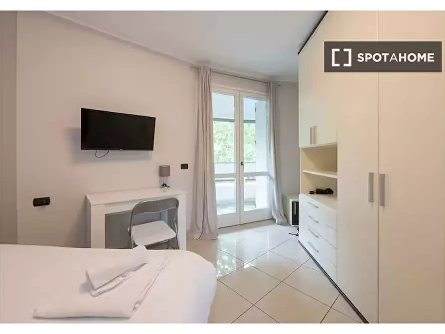 Immagine 14 di Appartamento in affitto  in Via Cenisio a Milano