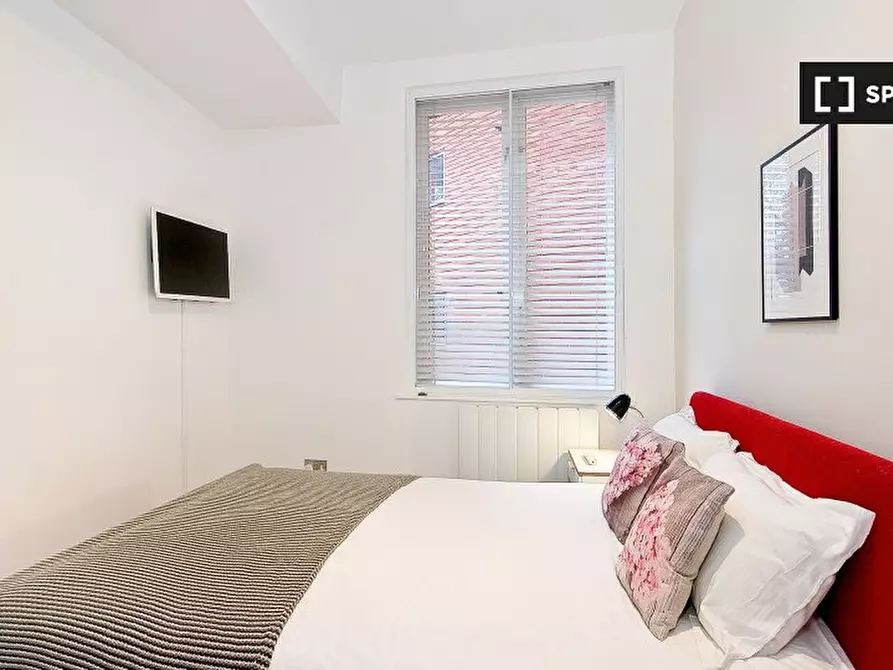 Immagine 8 di Appartamento in affitto  in Flat Mulberry House a Islington
