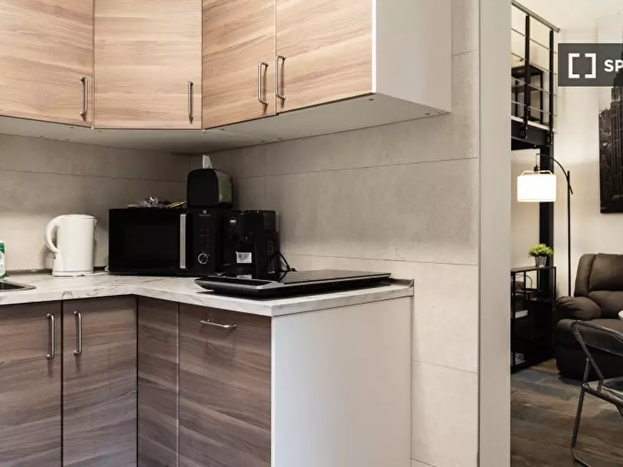 Immagine 18 di Ufficio in affitto  in Via Antonio Tolomeo Trivulzio a Milano