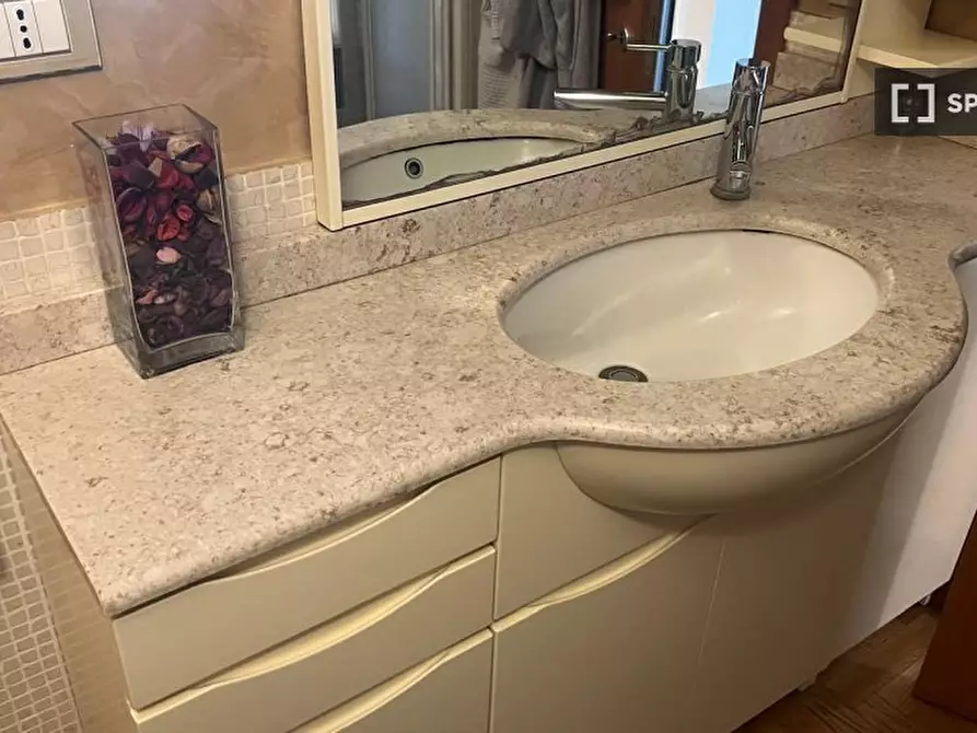 Immagine 14 di Ufficio in affitto  in Via Alcuino a Milano