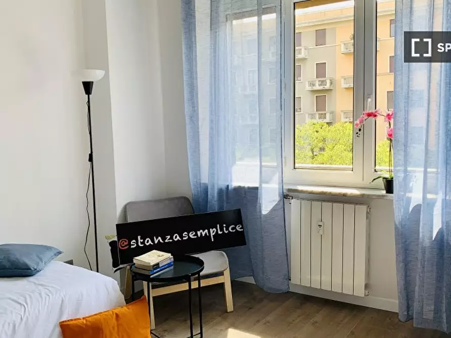 Immagine 6 di Camera condivisa in affitto  in Corso Peschiera n. a Torino