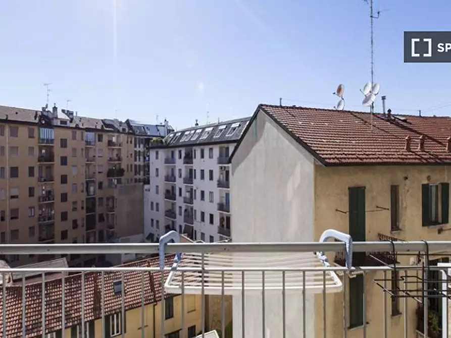 Immagine 16 di Camera condivisa in affitto  in Viale Emilio Caldara a Milano