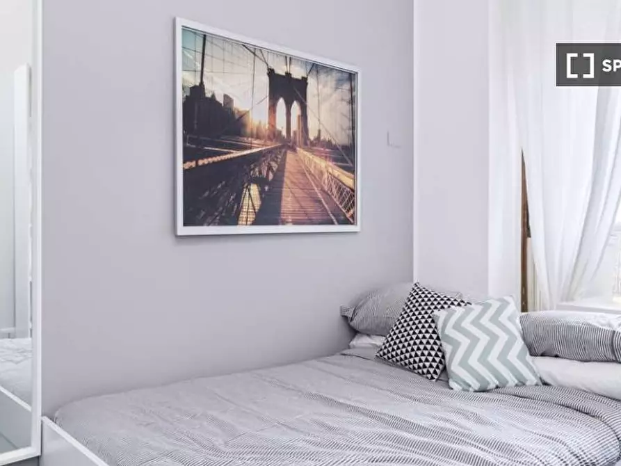 Immagine 3 di Camera condivisa in affitto  in Via Giuseppe Frua a Milano