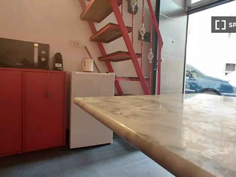 Immagine 13 di Ufficio in affitto  in Vicolo dei Modelli a Roma