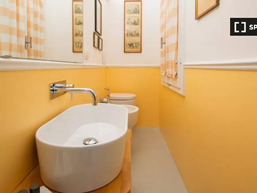 Immagine 9 di Appartamento in affitto  in Via S. Zanobi a Firenze
