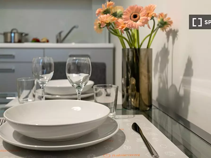 Immagine 14 di Appartamento in affitto  in Via Macedonio Melloni a Milano