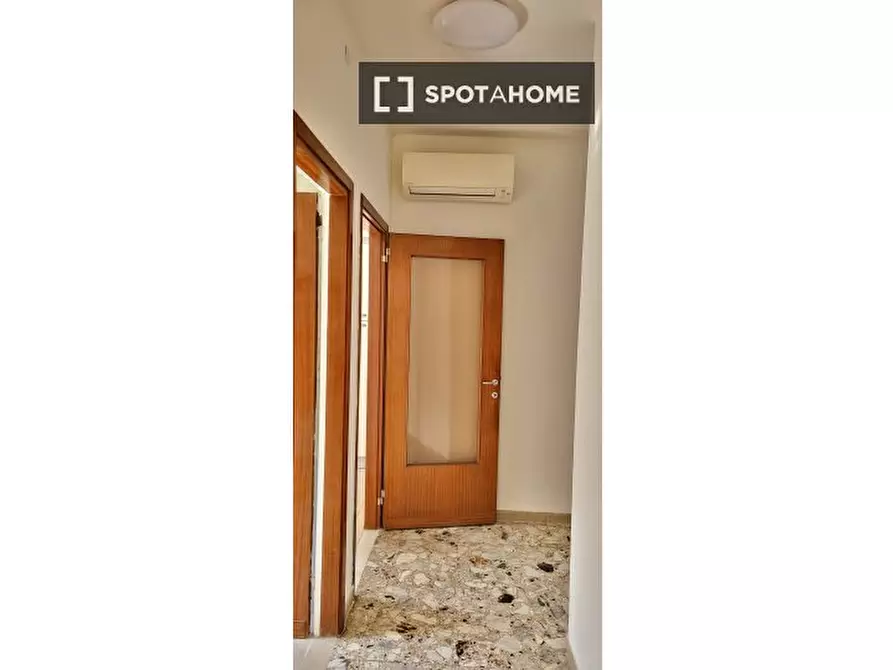 Immagine 16 di Camera condivisa in affitto  in Via Tripoli a Padova